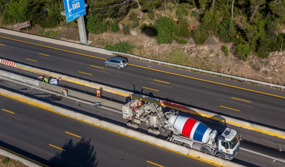 https://preprod.nge.fr/app/uploads/sites/18/2020/10/signalisation-temporaire-exploitation-de-chantier-autoroutier_580x340.jpg